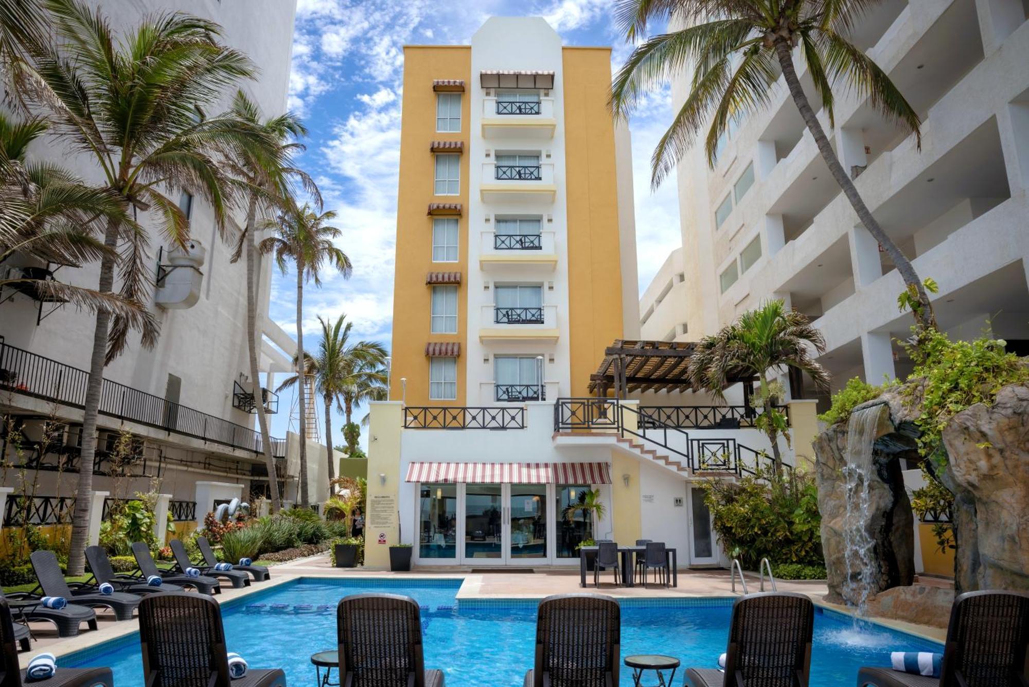 Best Western Hotel Posada Freeman Zona Dorada Mazatlán Εξωτερικό φωτογραφία